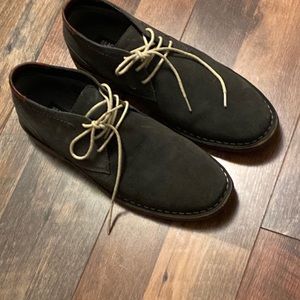 Kenneth Cole boots army green